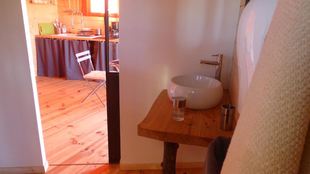 La Cabane Perchee Du Faucon Frechou-Frechet Exteriör bild